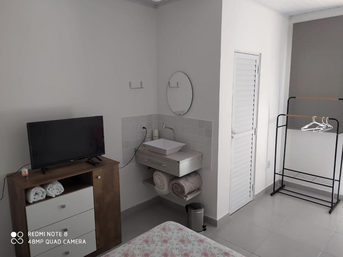 ItajaíPousada Casa Verde - Quartos Individuais - Smart Tv 32 - E Banheiro Privativoアパートメント エクステリア 写真