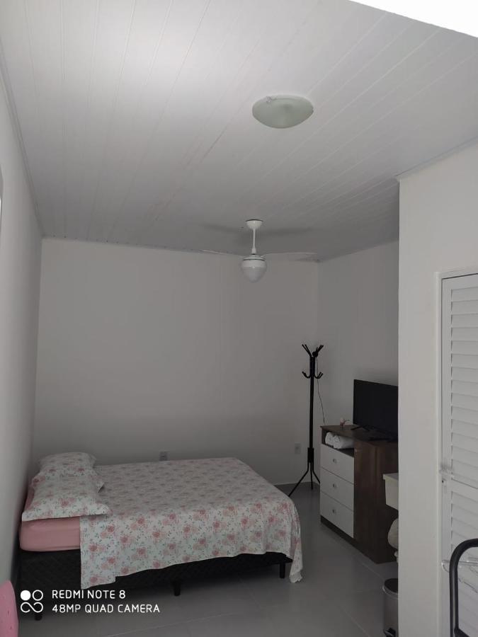 ItajaíPousada Casa Verde - Quartos Individuais - Smart Tv 32 - E Banheiro Privativoアパートメント エクステリア 写真