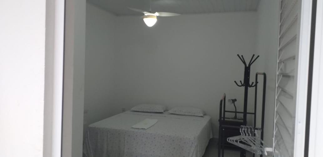 ItajaíPousada Casa Verde - Quartos Individuais - Smart Tv 32 - E Banheiro Privativoアパートメント エクステリア 写真